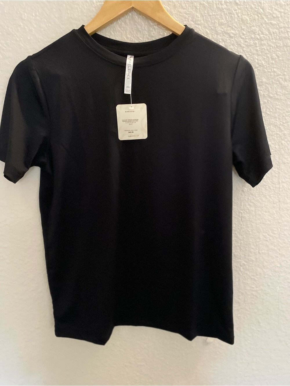 Fabletics Black Crew Neck T-Shirt Performance Size X-small NWT
